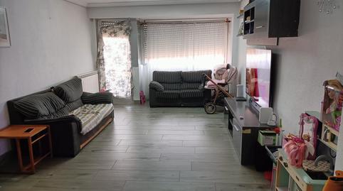 Photo 2 of Flat for sale in Avenida Primero de Junio, Venta de Baños, Palencia