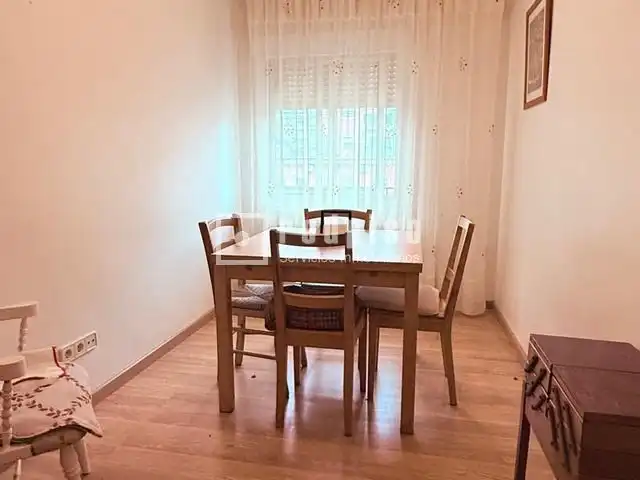 Esszimmer von Gebäude zum Verkauf in Madrid