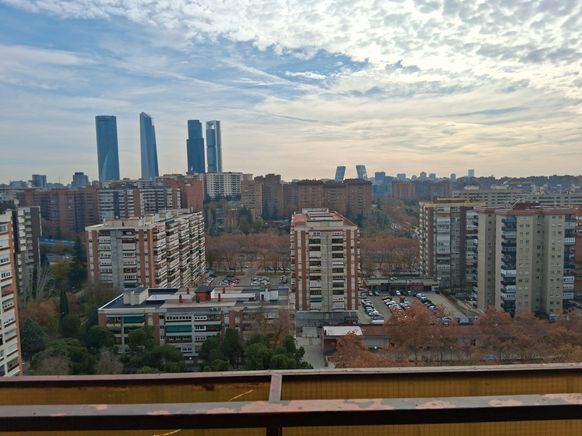 Vista exterior de Pis en venda en  Madrid Capital amb Aire condicionat, Calefacció i Terrassa