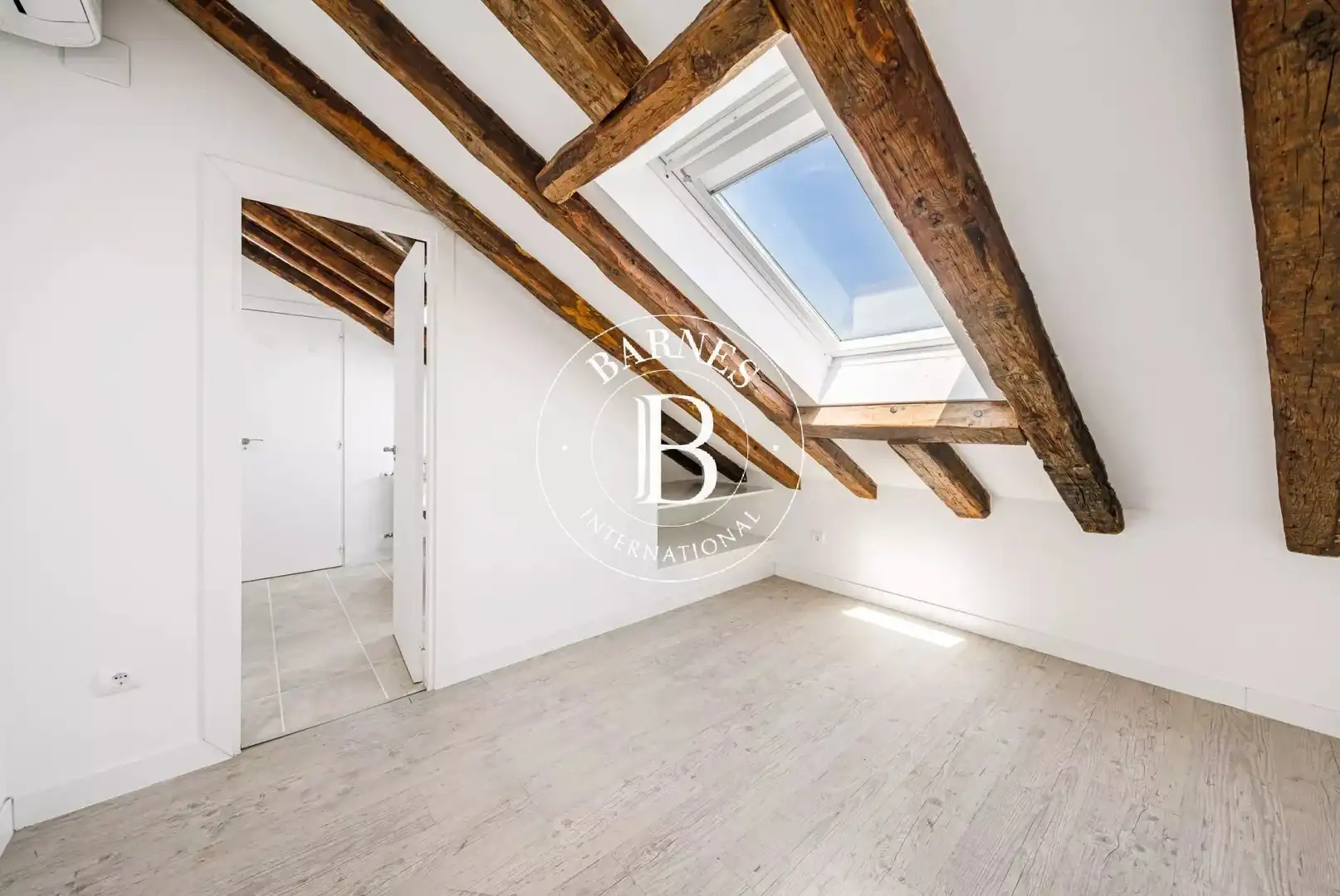 Schlafzimmer von Wohnung zur Miete in Madrid mit Klimaanlage, Heizung und Ofen