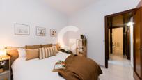 Bedroom of Planta baja for sale in  Barcelona Capital  with Air Conditioner, Heating and Terrace