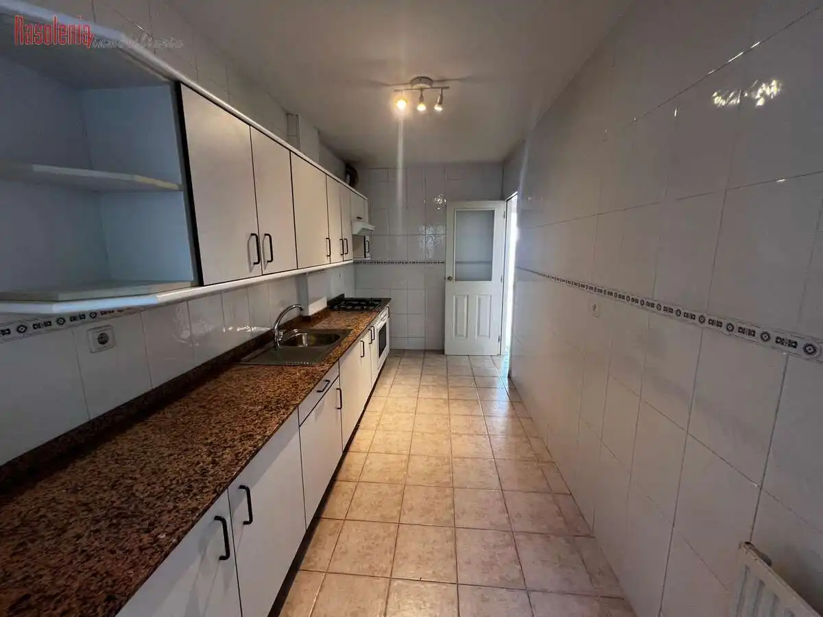 Apartment with lift for sale in Miguel González Garcés 67, imagen 21