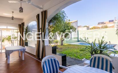 Terrace of Single-family semi-detached for sale in Valencina de la Concepción  with Air Conditioner, Heating and Private garden