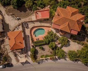 Vista exterior de Casa o xalet en venda en Los Guajares amb Aire condicionat, Terrassa i Piscina