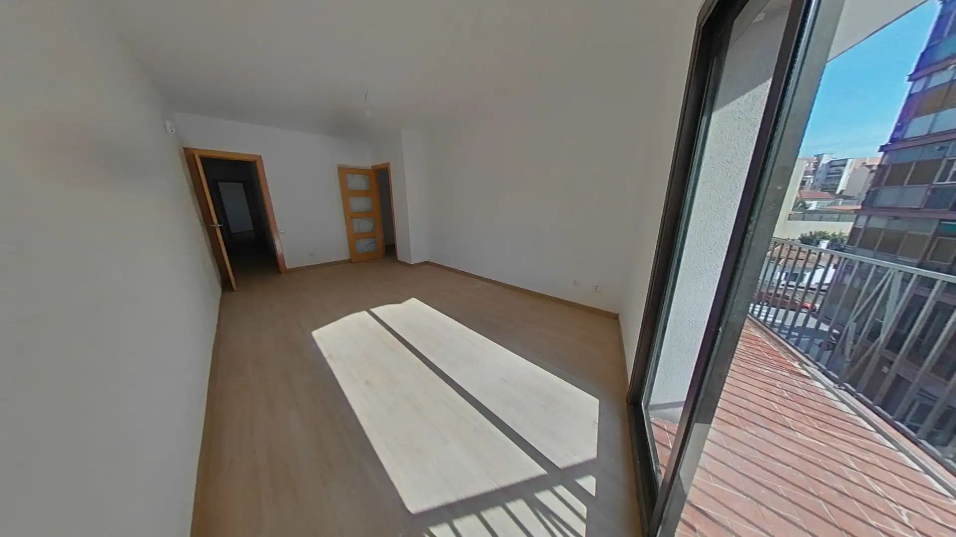 Piso con ascensor en venta en C/ Mila i Fontanals