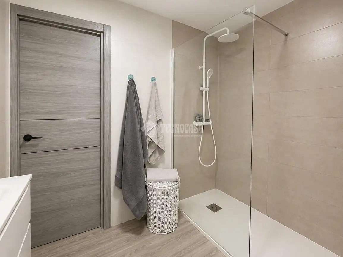 Baño de Piso en venta en Illescas con Aire acondicionado, Calefacción y Parquet