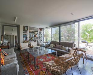 Sala d'estar de Àtic en venda en  Madrid Capital amb Aire condicionat, Calefacció i Terrassa