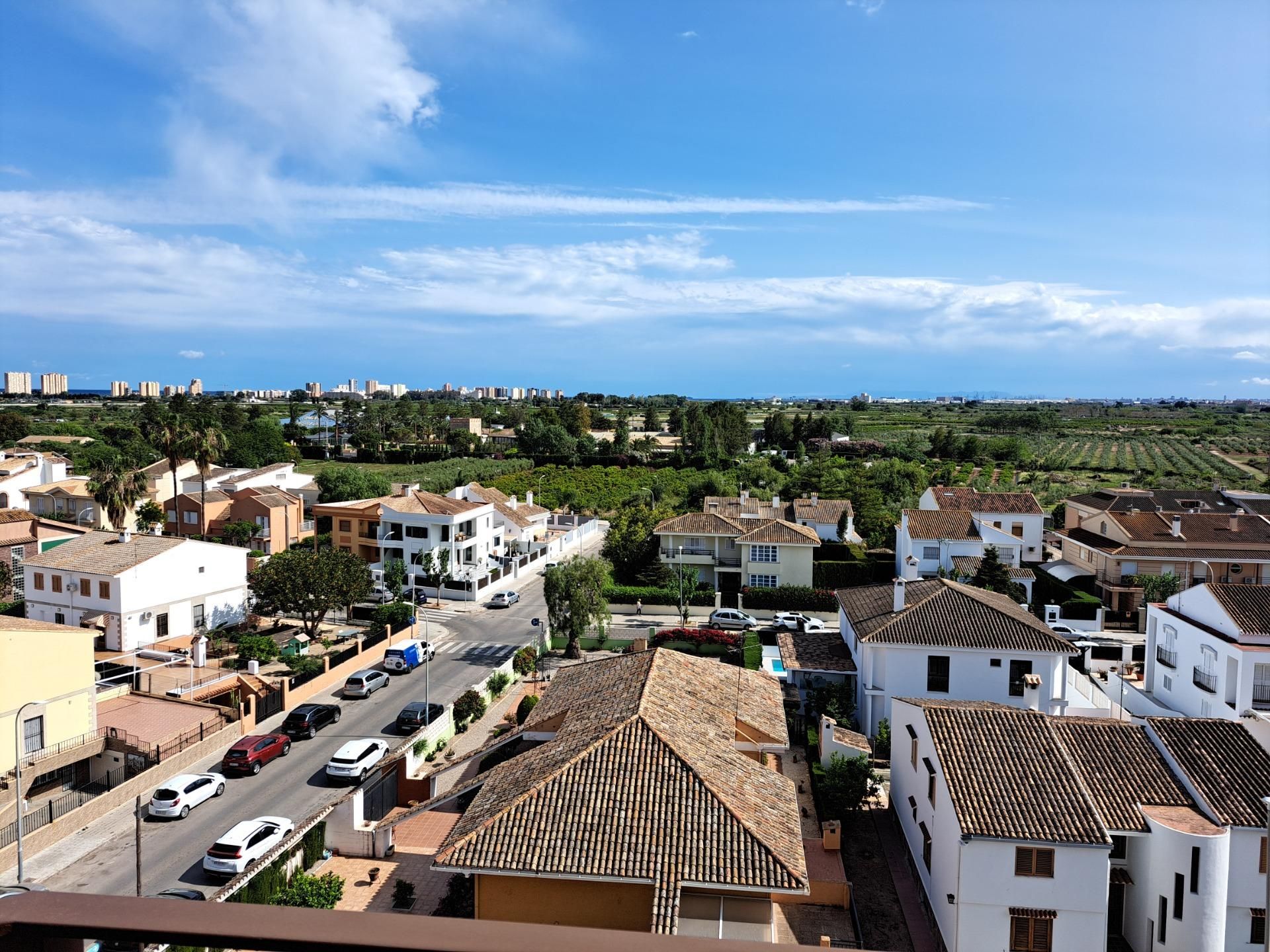 Exterior view of Flat for sale in El Puig de Santa Maria  with Balcony