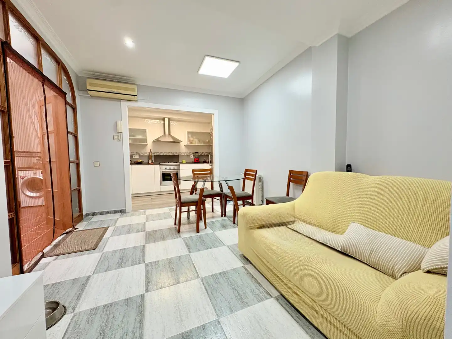 Sala de estar de Casa o chalet en venta en Benaguasil con Aire acondicionado, Calefacción y Terraza
