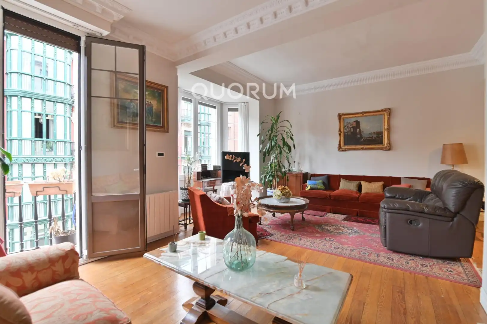 Sala de estar de Piso en venta en Bilbao  con Calefacción y Balcón