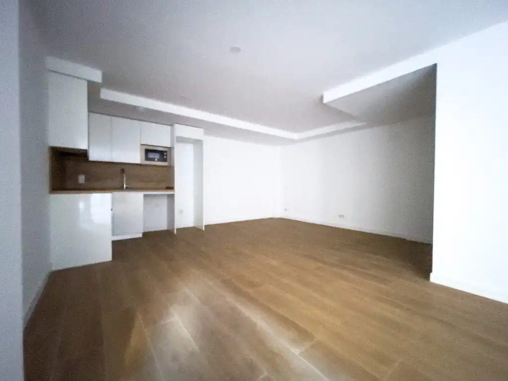 Ground floor for rent in Calle Libertad De La, La Navata