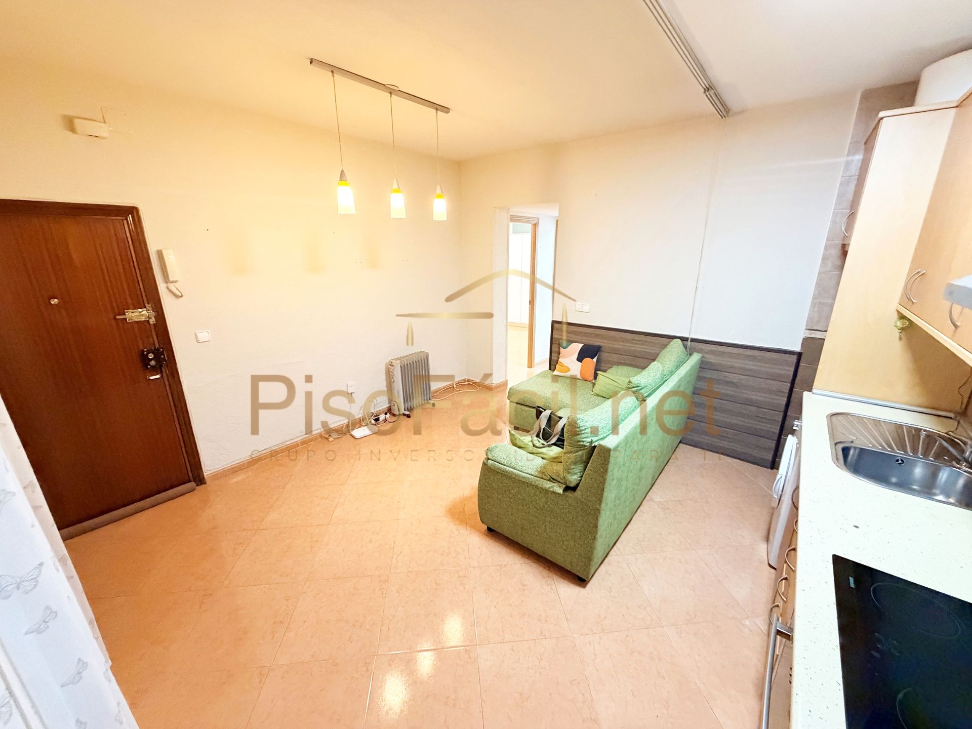 Living room of Flat for sale in Getafe  with Air Conditioner, Heating and Furnished