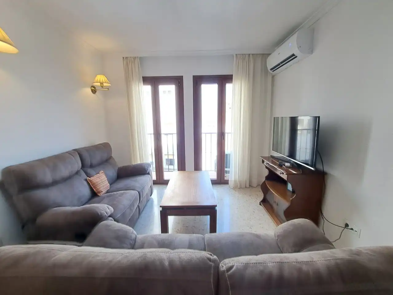 Wohnzimmer von Wohnung zur Miete in Málaga mit Klimaanlage, Terrasse und Möbliert