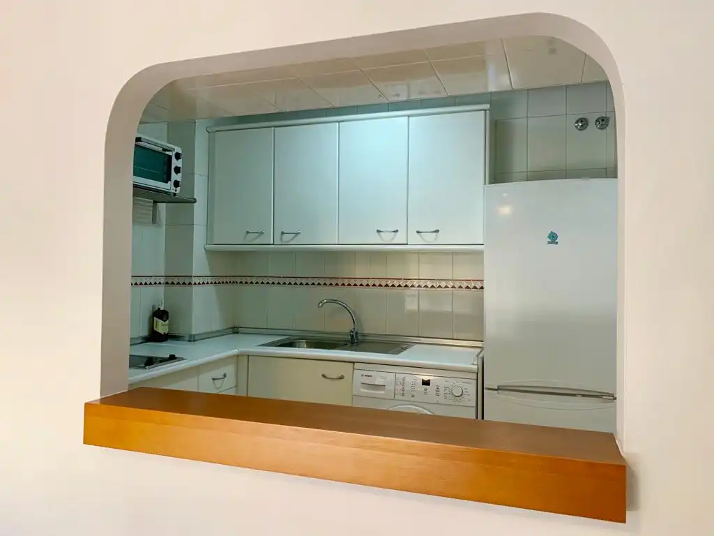 Cocina de Apartamento de alquiler en Málaga con Aire acondicionado, Amueblado y Horno