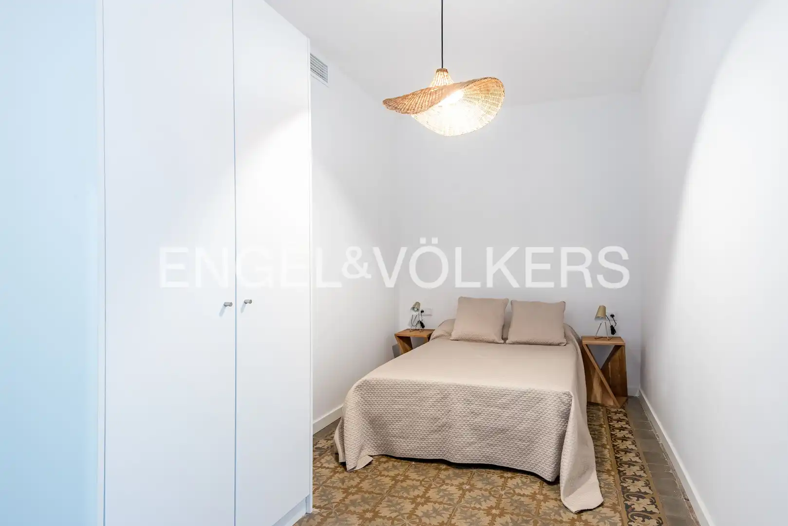 Habitación de Piso de alquiler en Barcelona con Aire acondicionado, Calefacción y Trastero