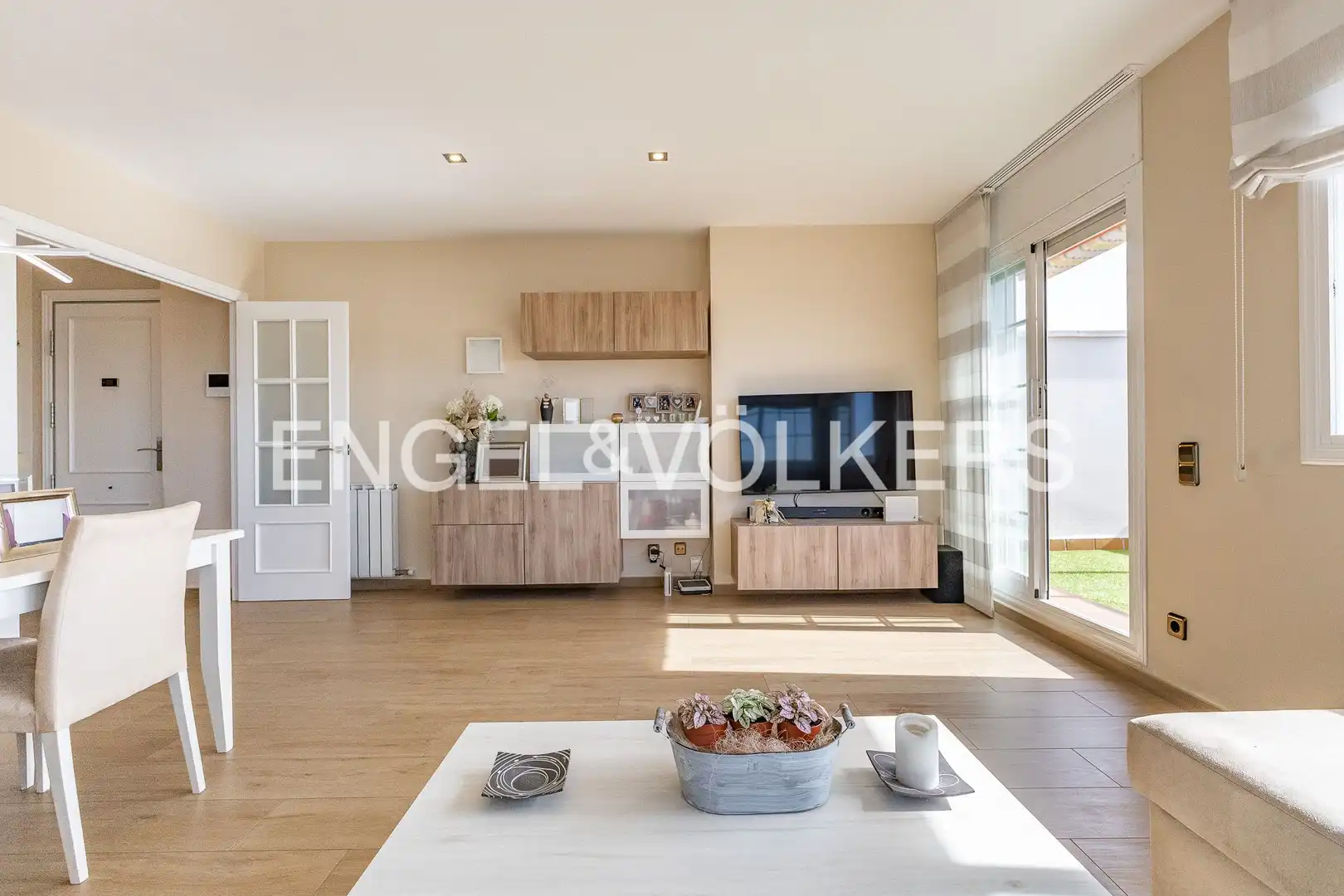 Sala de estar de Ático en venta en Mataró con Aire acondicionado, Calefacción y Parquet