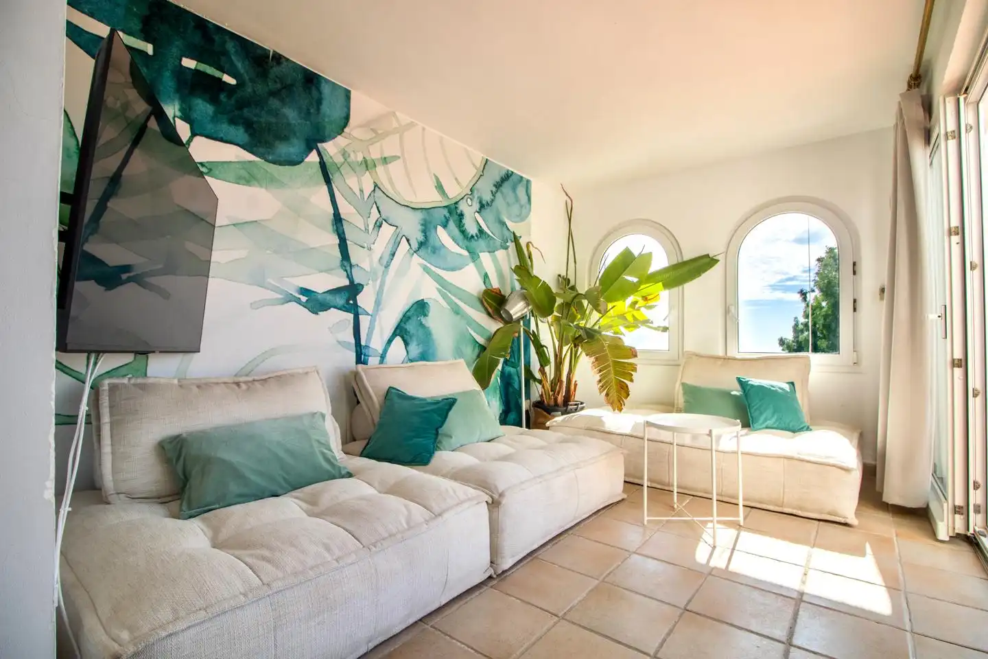Sala de estar de Casa o chalet en venta en Almuñécar con Aire acondicionado, Terraza y Trastero