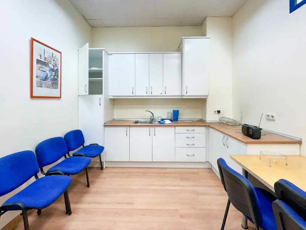 Bureau avec ascenseur à vendre à Calle de Isabel Colbrand, imagen 24