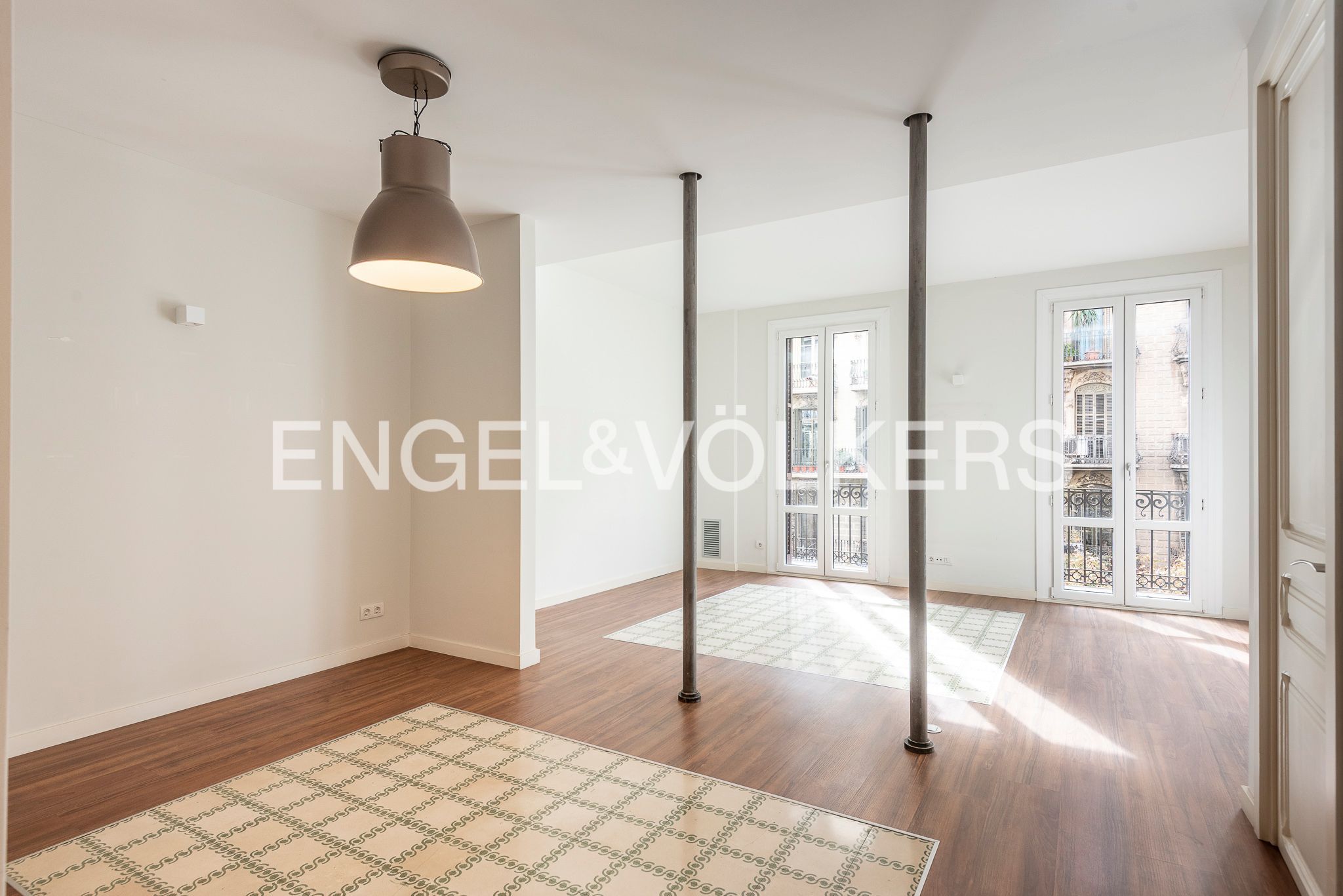 Sala d'estar de Apartament de lloguer en  Barcelona Capital amb Aire condicionat, Calefacció i Parquet
