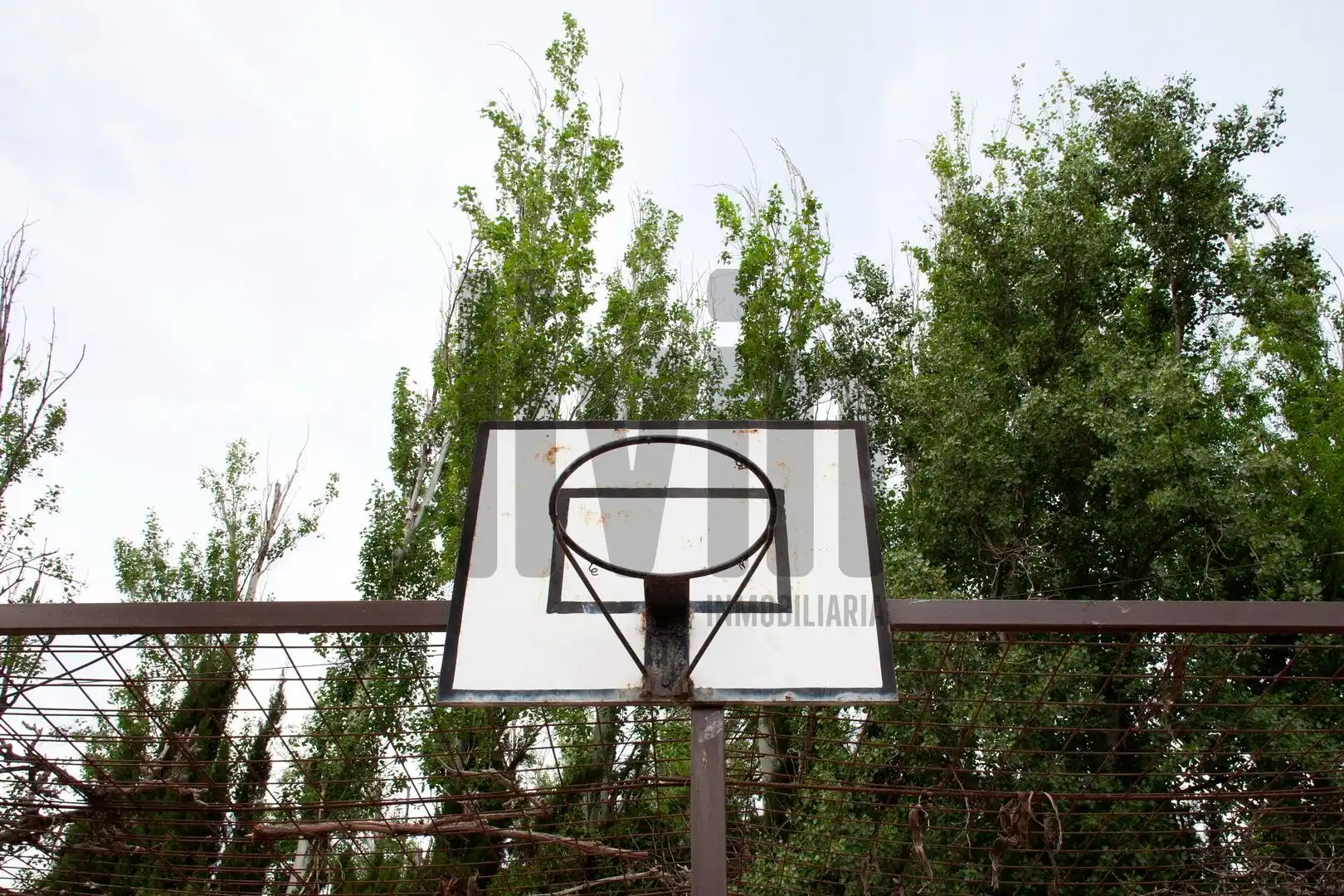 Jardí de Casa o xalet en venda en Jaén amb Aire condicionat, Calefacció i Jardí privat
