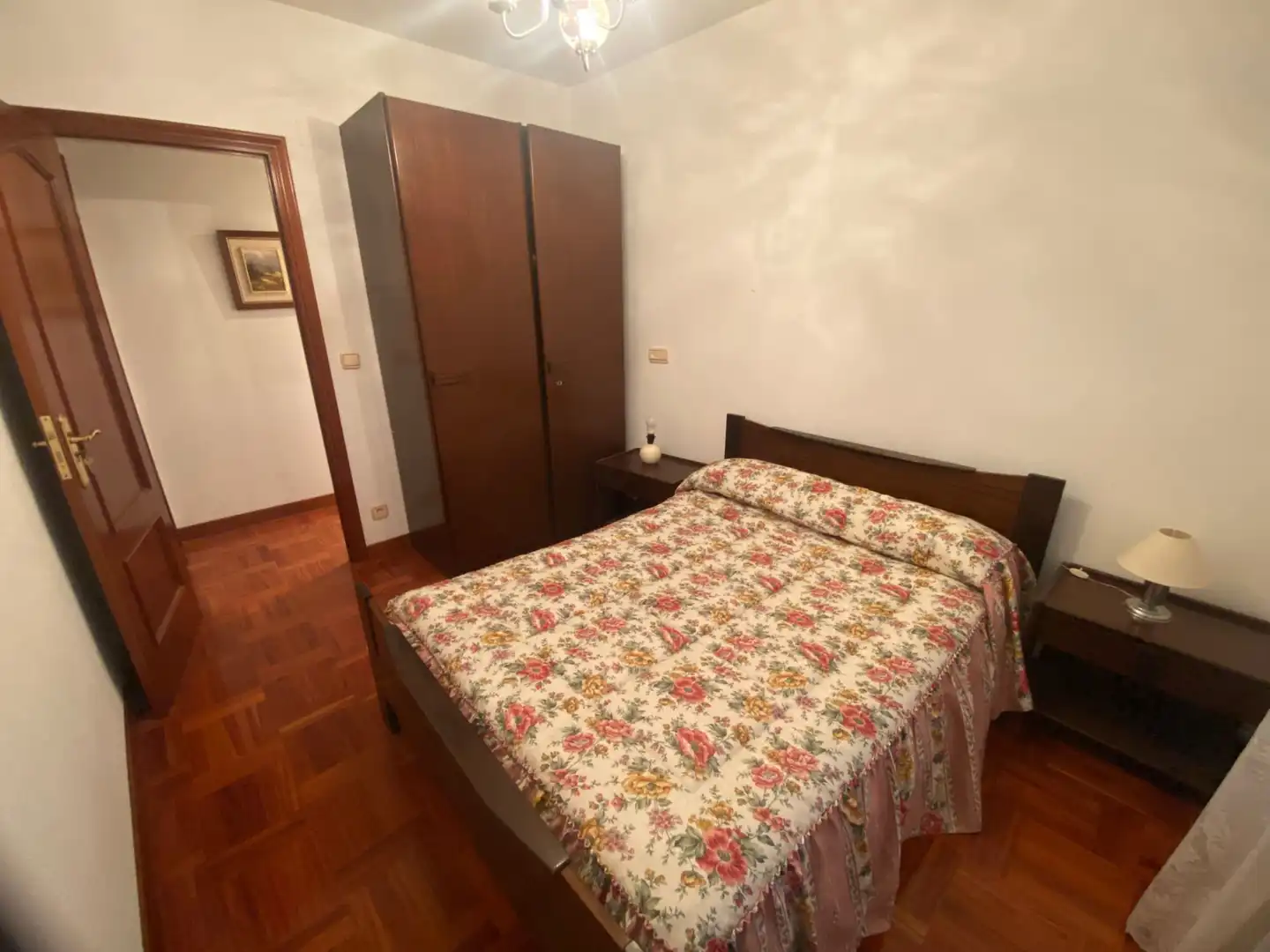 Dormitori de Pis en venda en Burgos amb Calefacció, Parquet i Terrassa