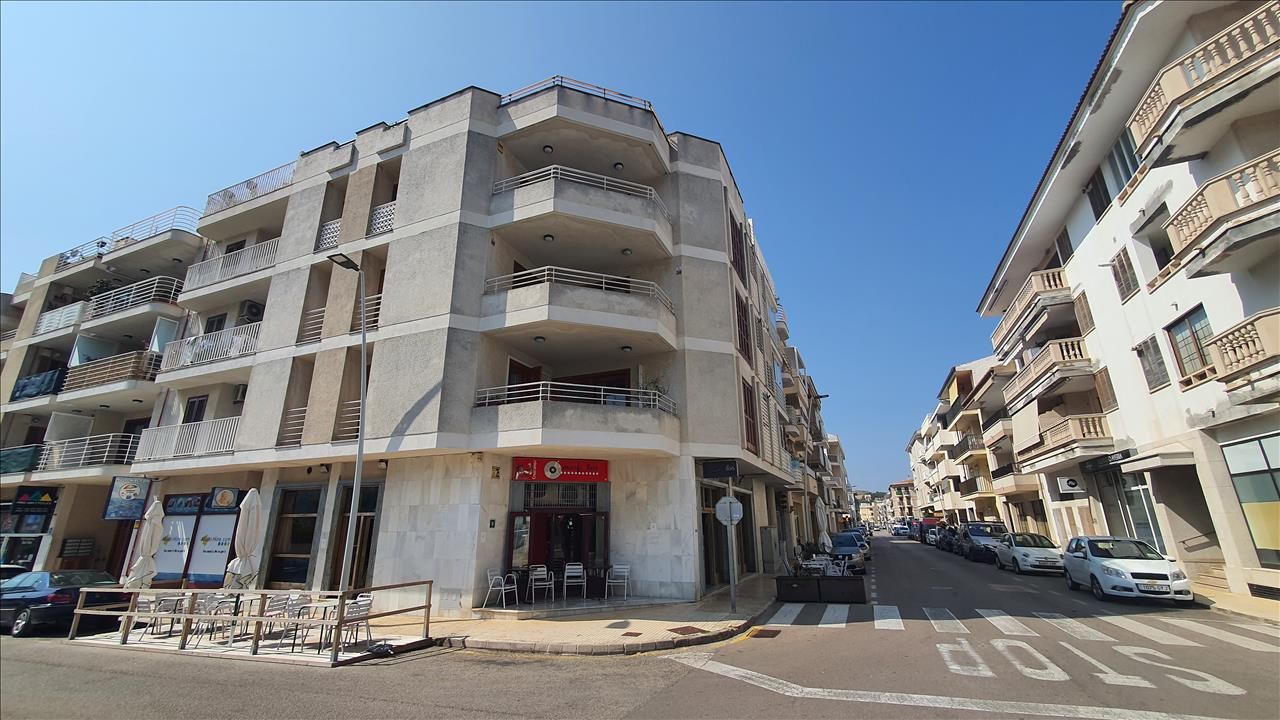 Garage for sale in Roger De Flor, Port de Pollença