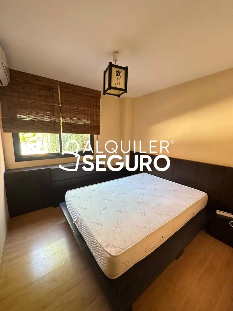 Schlafzimmer von Wohnung zur Miete in Móstoles mit Klimaanlage, Heizung und Schwimmbad