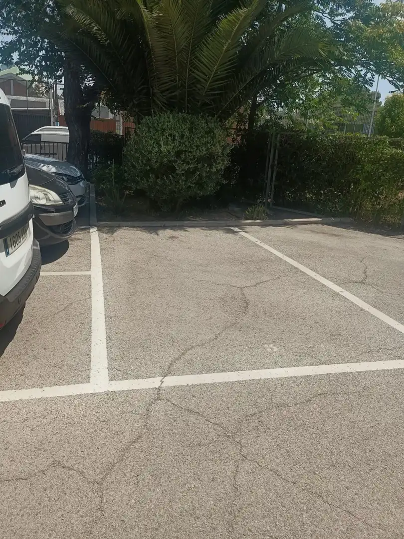 Parkplatz von Loft zum Verkauf in Madrid mit Klimaanlage