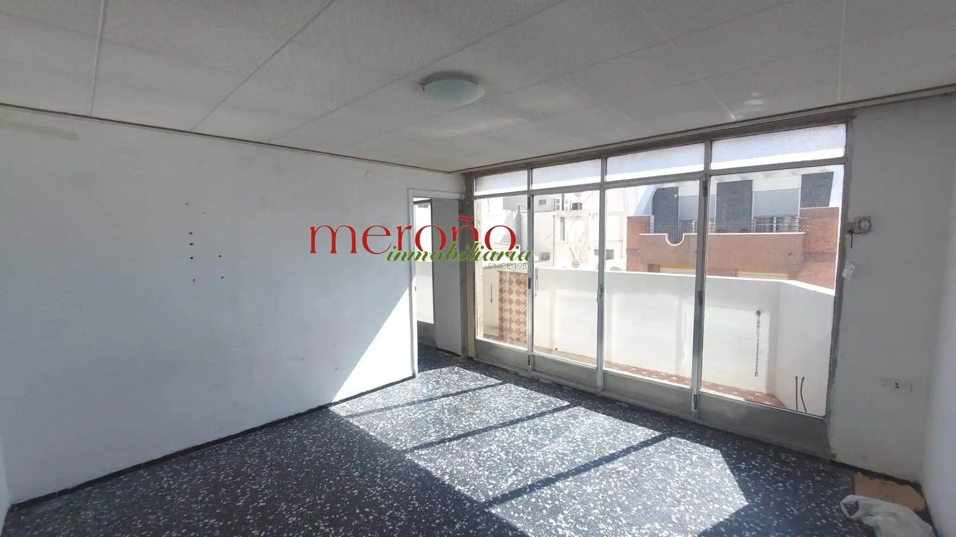 Piso en venta en Elche / Elx con Trastero y Balcón