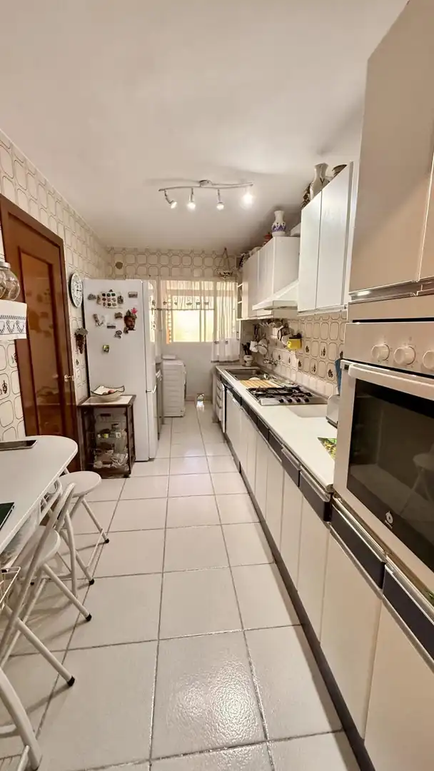 Cuina de Pis en venda en Benalmádena amb Aire condicionat, Parquet i Terrassa