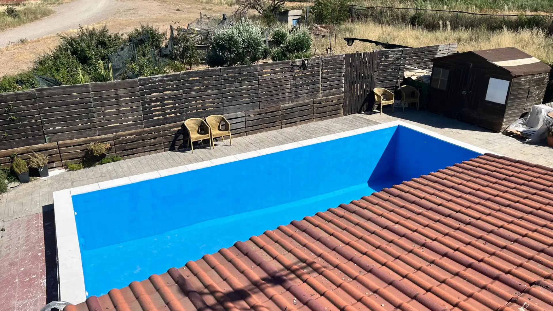 Piscina de Casa o chalet en venta en Pinseque con Calefacción, Jardín privado y Piscina