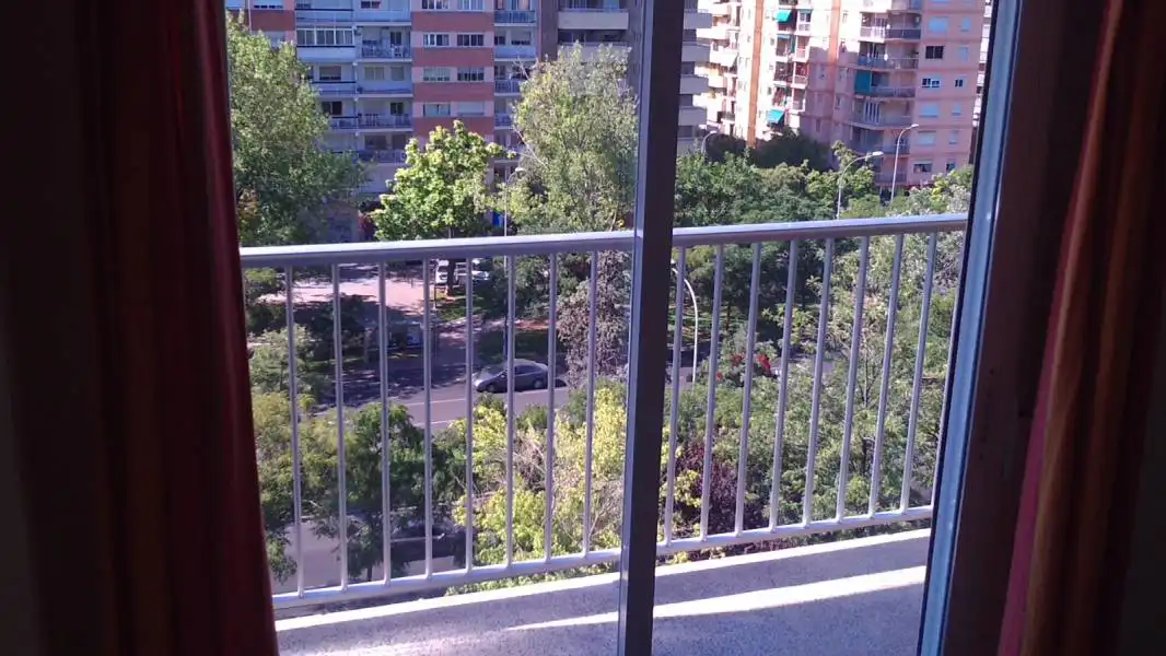 Terraza de Piso de alquiler en Valencia con Amueblado y Balcón