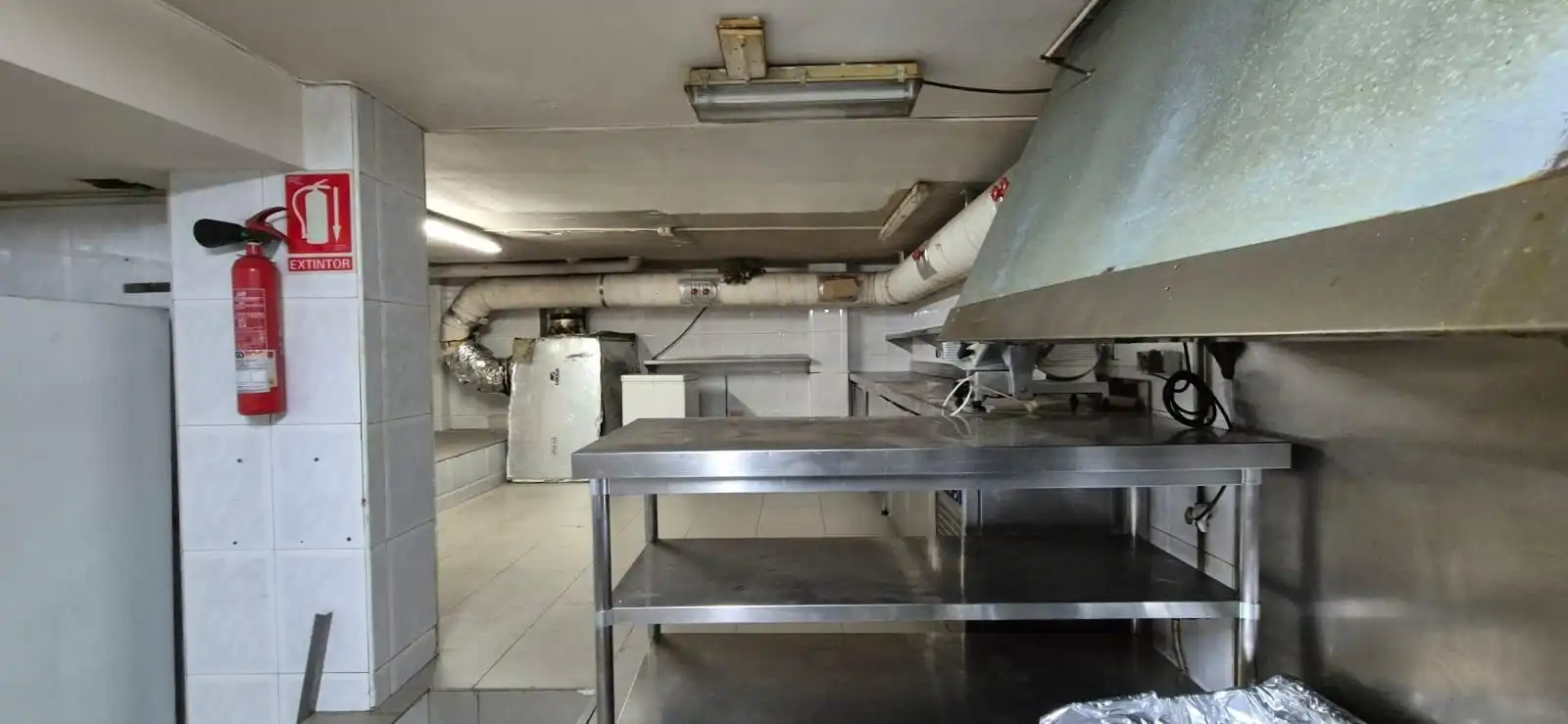 Cocina de Local en venta en Arenys de Mar