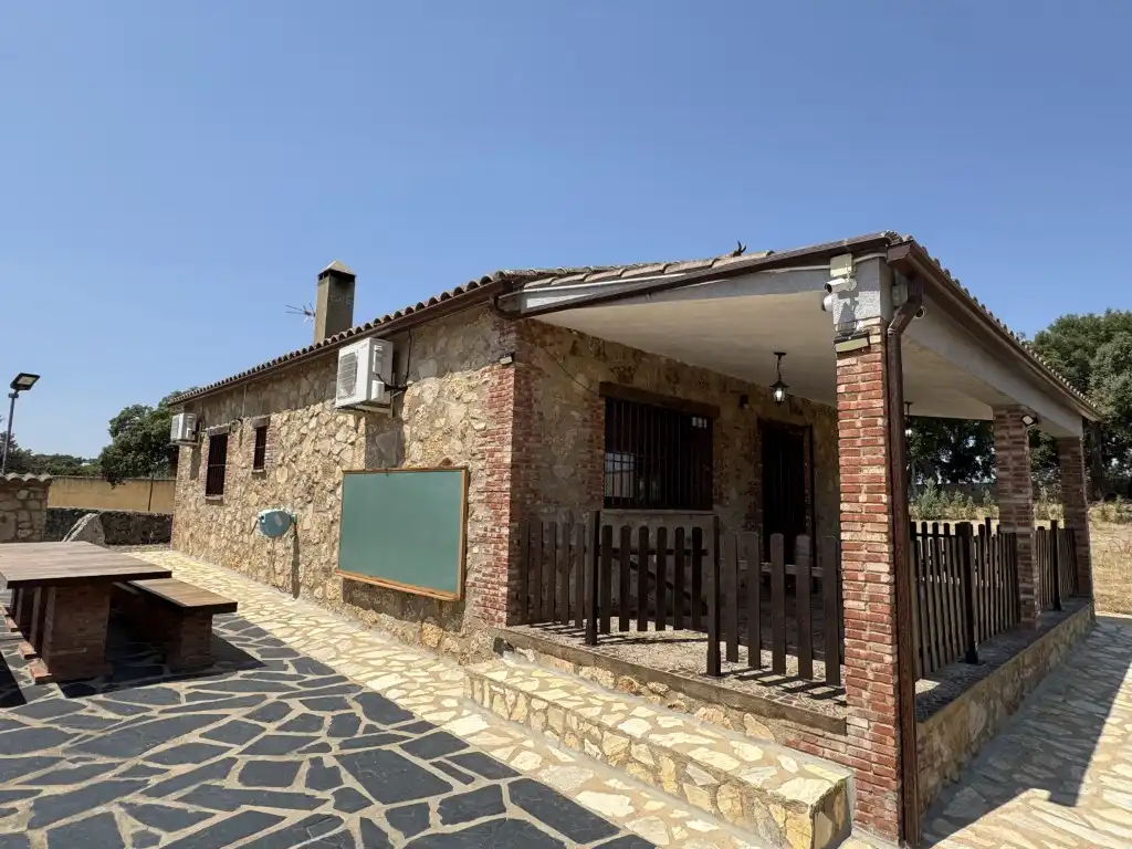 Casa rústica amb piscina en venda a Polígono 5 Parcela 41 CANCHAL LA GUARDIA. SAN VICENTE DE ALCANTARA (BADAJOZ) S/N, imagen 3