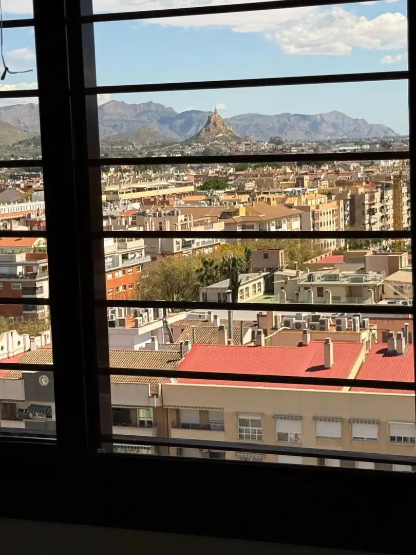 Vista exterior de Piso de alquiler en Murcia con Aire acondicionado, Calefacción y Jardín privado