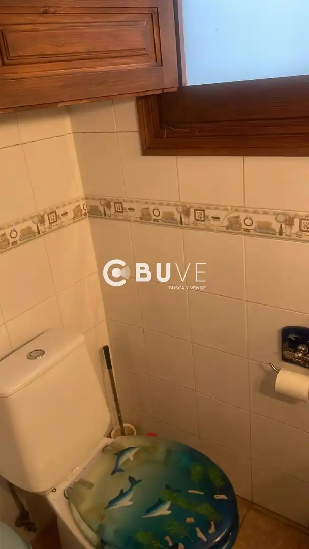 Bany de Casa o xalet en venda en Tudela de Duero amb Traster i Moblat