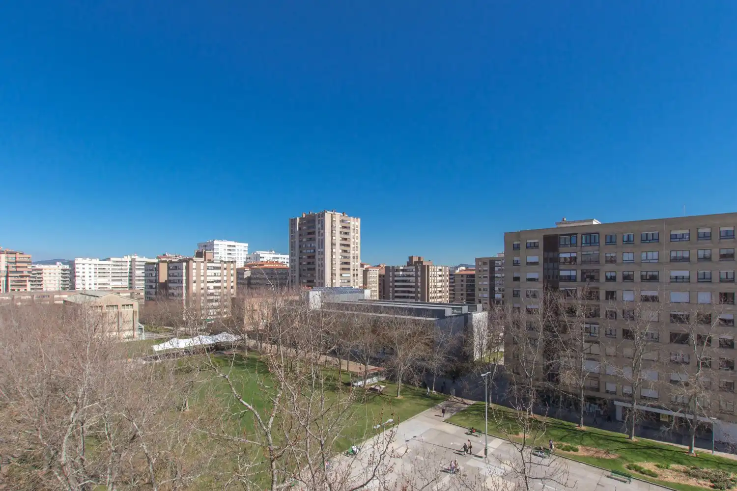 Vista exterior de Piso en venta en  Pamplona / Iruña con Calefacción, Trastero y Amueblado