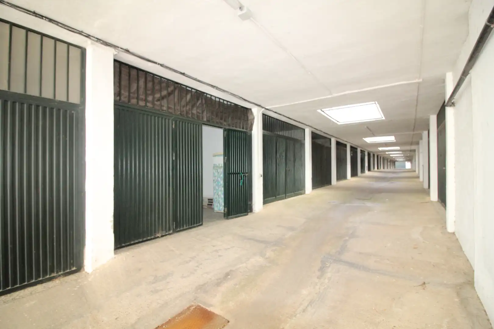 Detached homes for sale in El Portil  with Terrace, Storage room and Community pool
