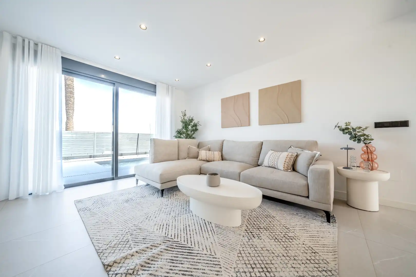 Casa amb terrassa en venda a Nueva Torrevieja - Aguas Nuevas, imagen 3