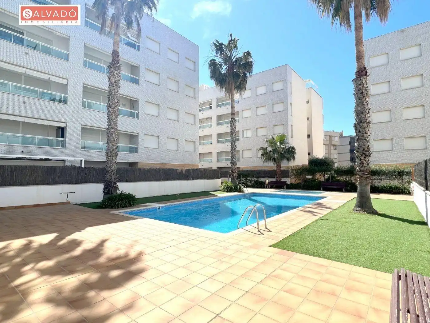 Piscina de Pis en venda en Calafell amb Aire condicionat, Calefacció i Traster
