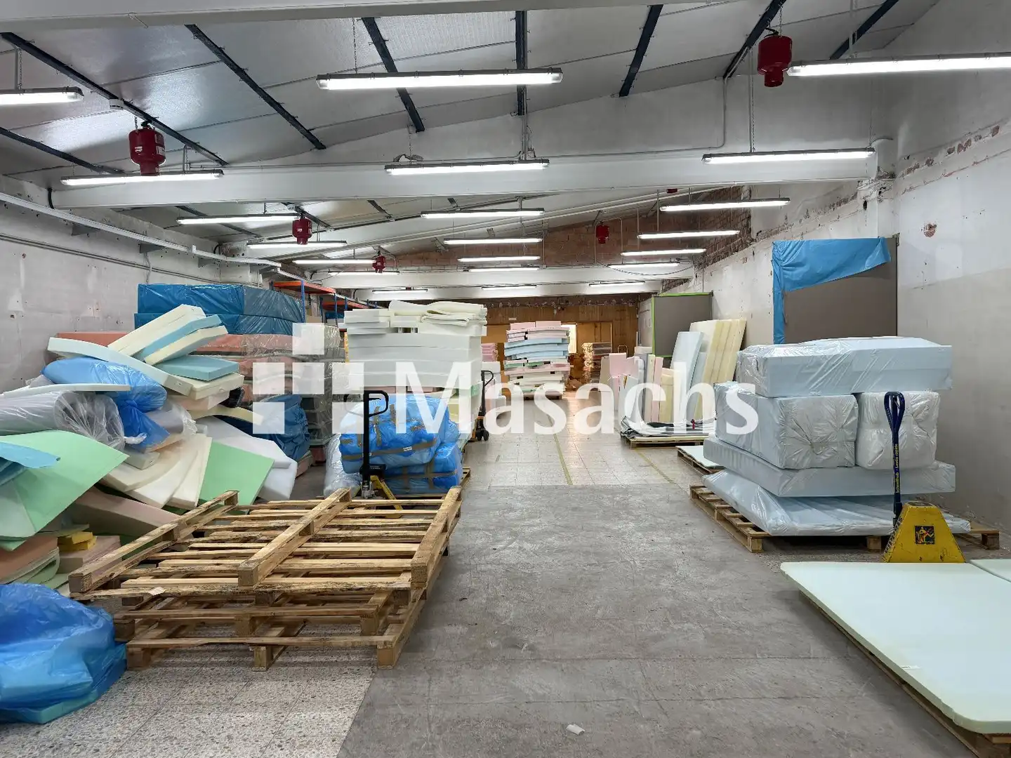 Industrial building to rent in Sud, imagen 2