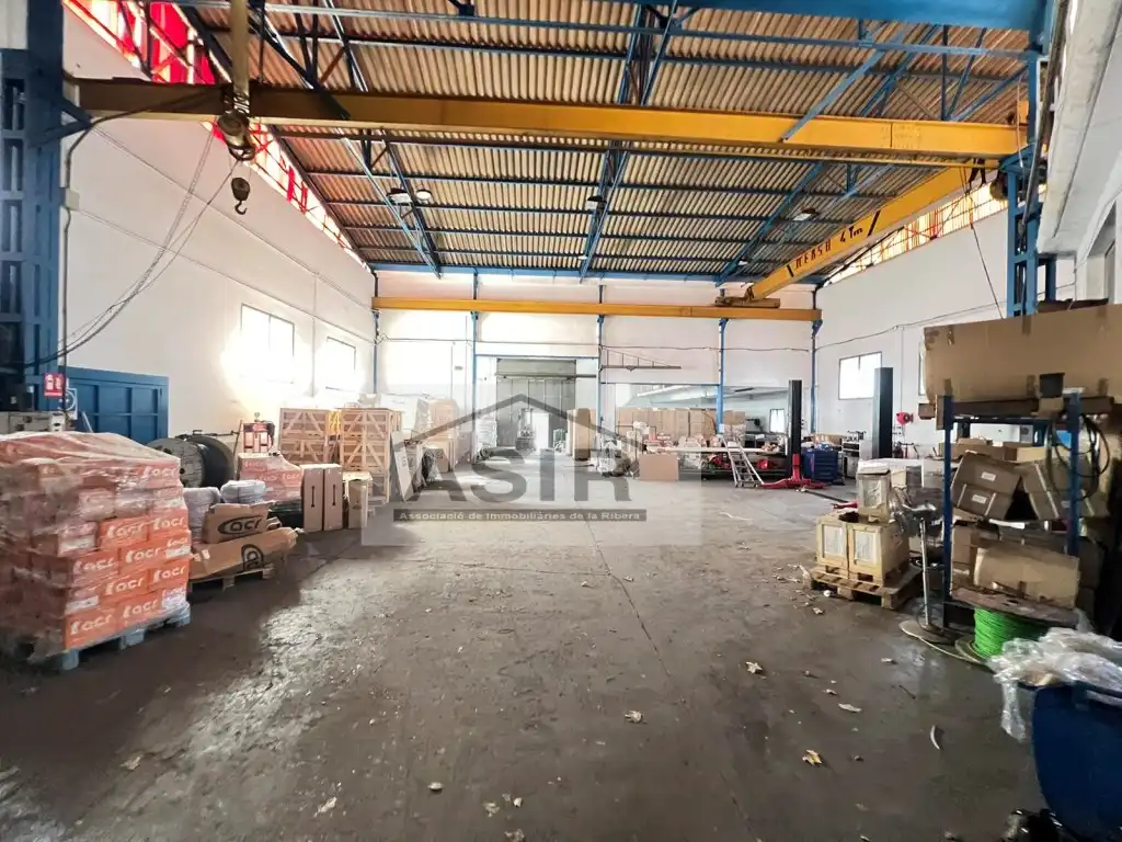 Nave industrial in vendita a Casc Urbà, imagen 3