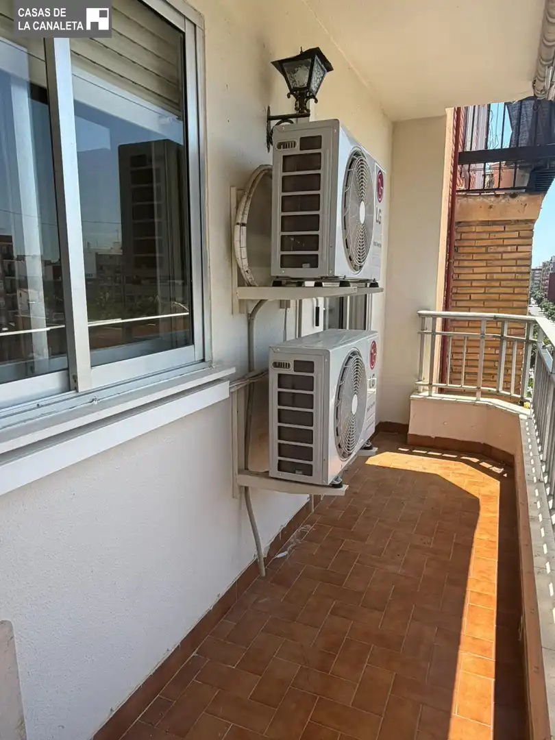 Terraza de Piso en venta en Valencia con Aire acondicionado y Balcón
