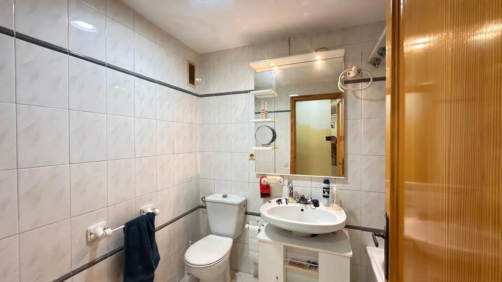 Bathroom of Flat for sale in Massalavés  with Air Conditioner