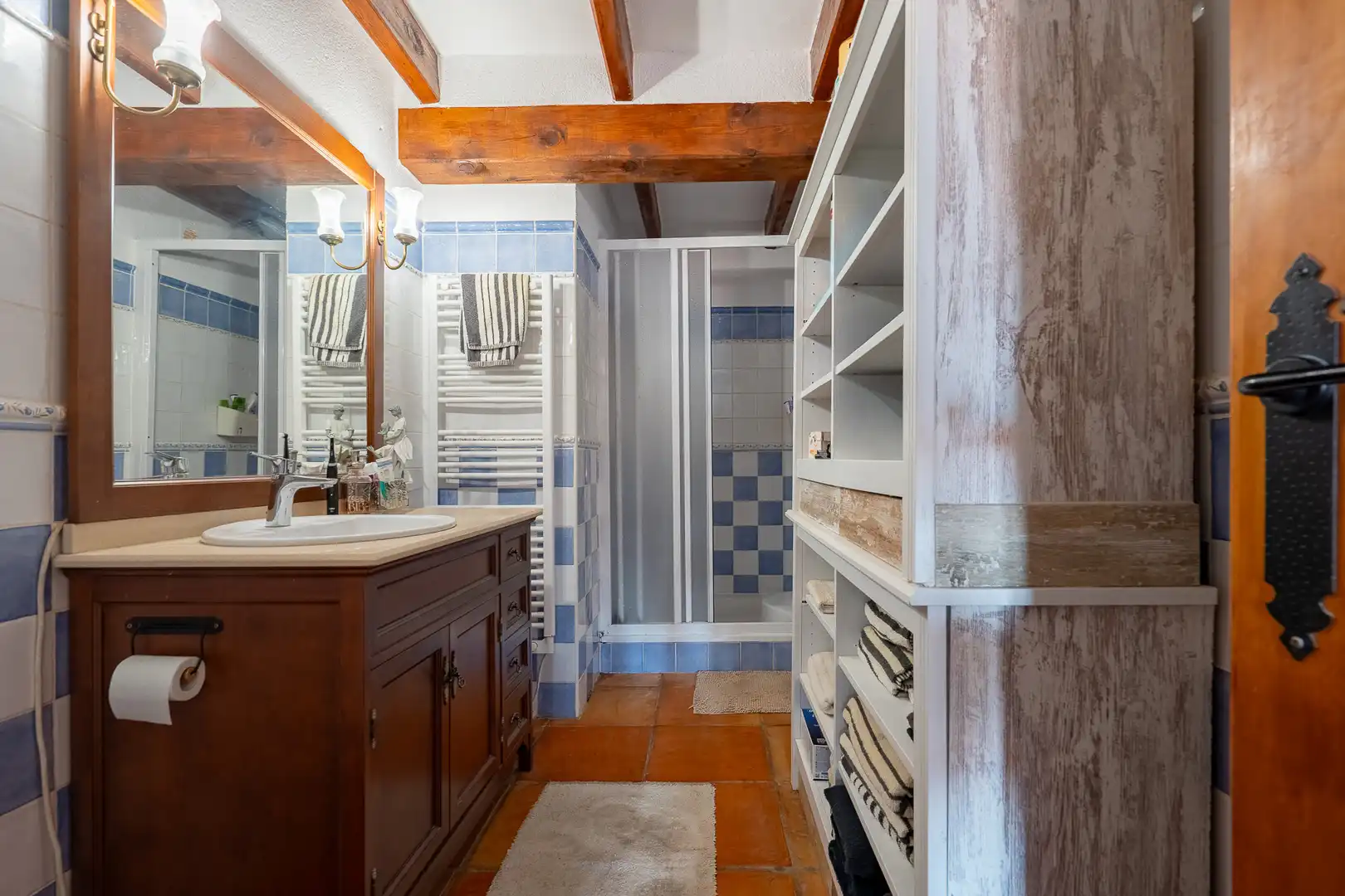 Bathroom of Commercial properties for sale in Sagra