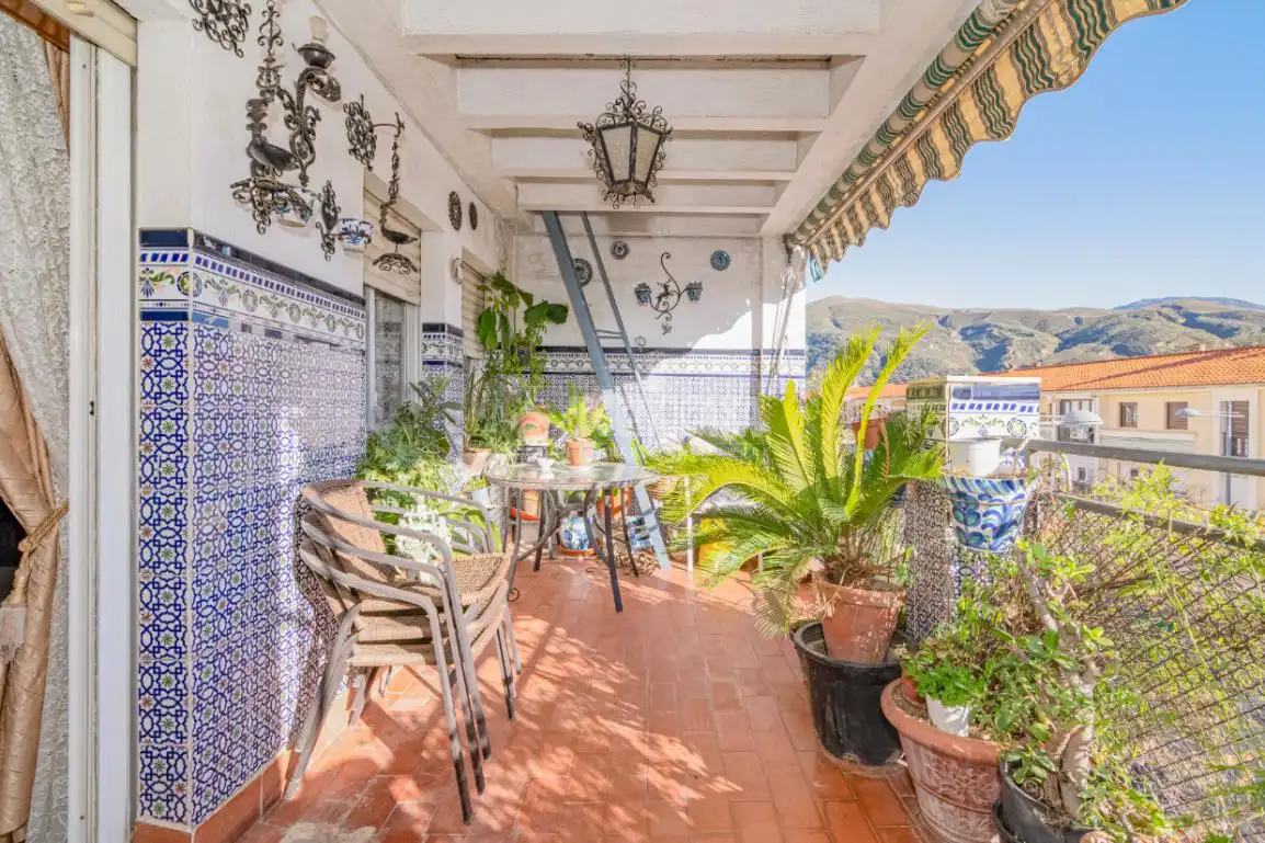 Casa adosada en venda a Cenes de la Vega