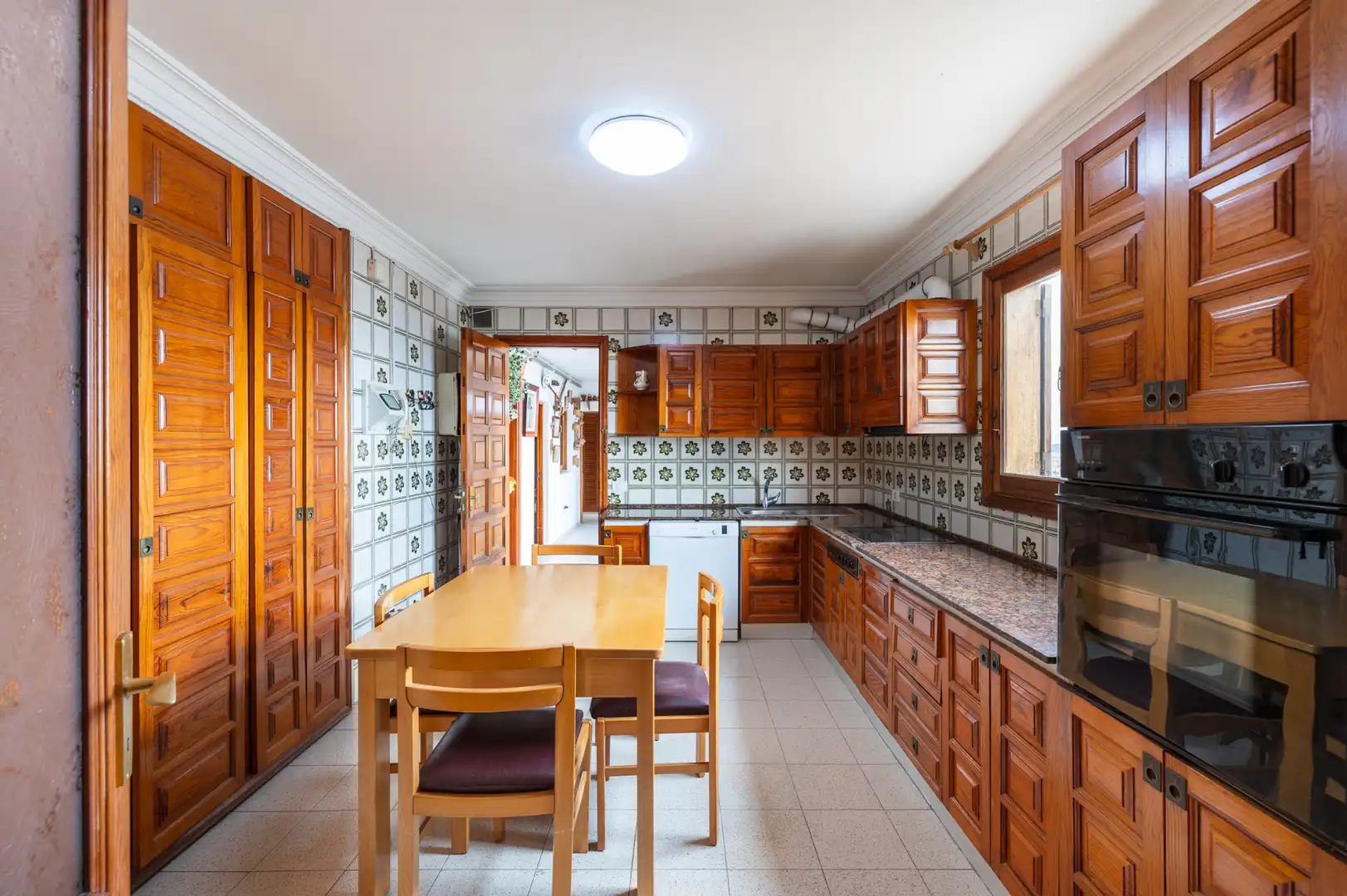 Kitchen of Houses for sale in Las Palmas de Gran Canaria