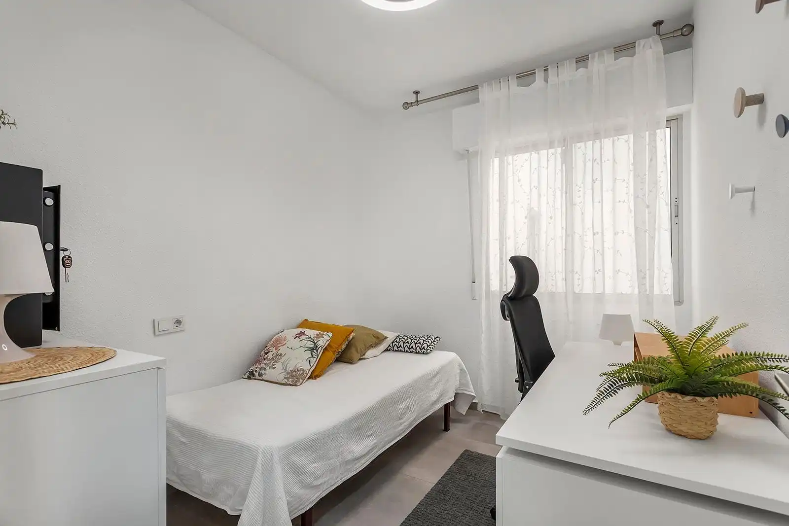 Piso con ascensor en venta en Calle FINLANDIA, imagen 30