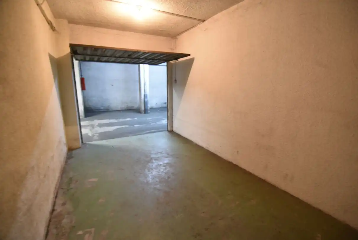 Garaje en venta en Bergara