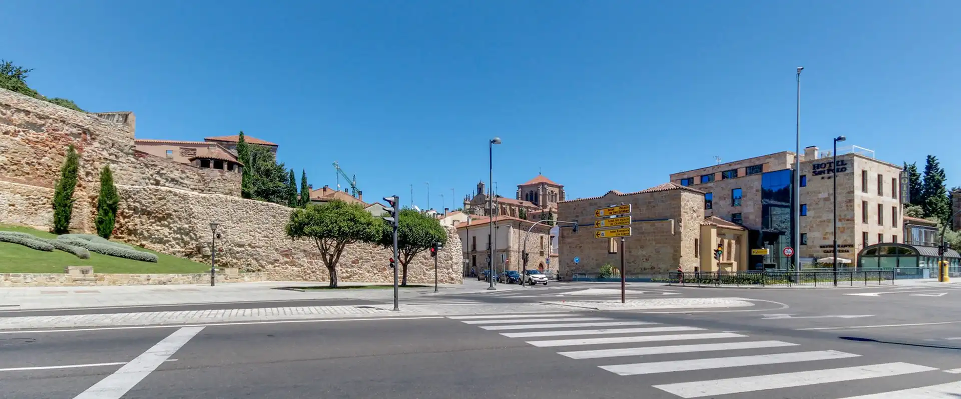 Exterior view of Flat for sale in Salamanca  with Air Conditioner, Heating and Balcony